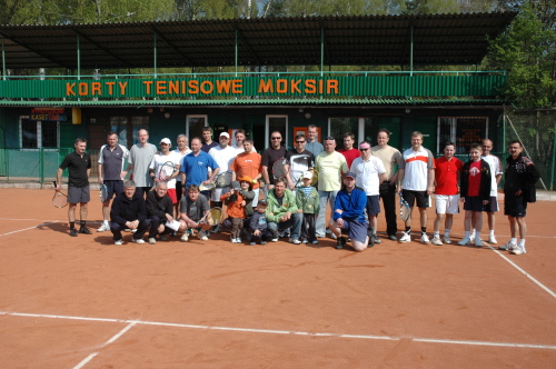 korty tenisowe ceglane