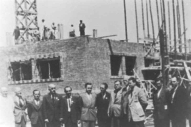 historia-chelmek-powstaje-fabryka04