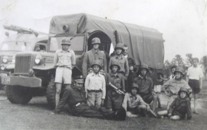 Strażacy przed remizą w Gorzowie, rok 1934.