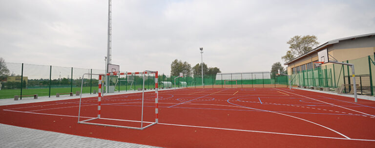 boisko wielofunkcyjne