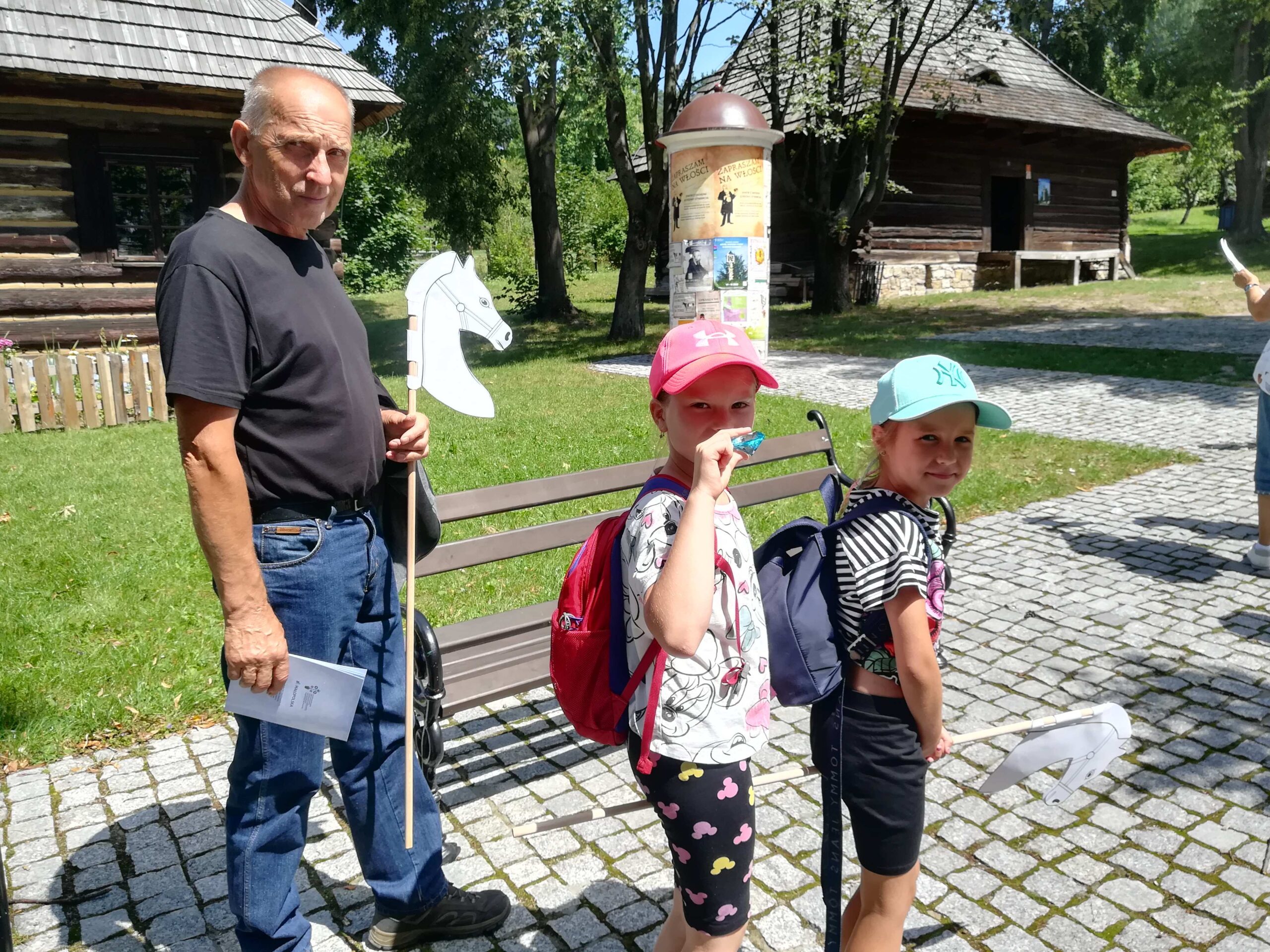 289896763_519296766665933_1267104657678404978_n1