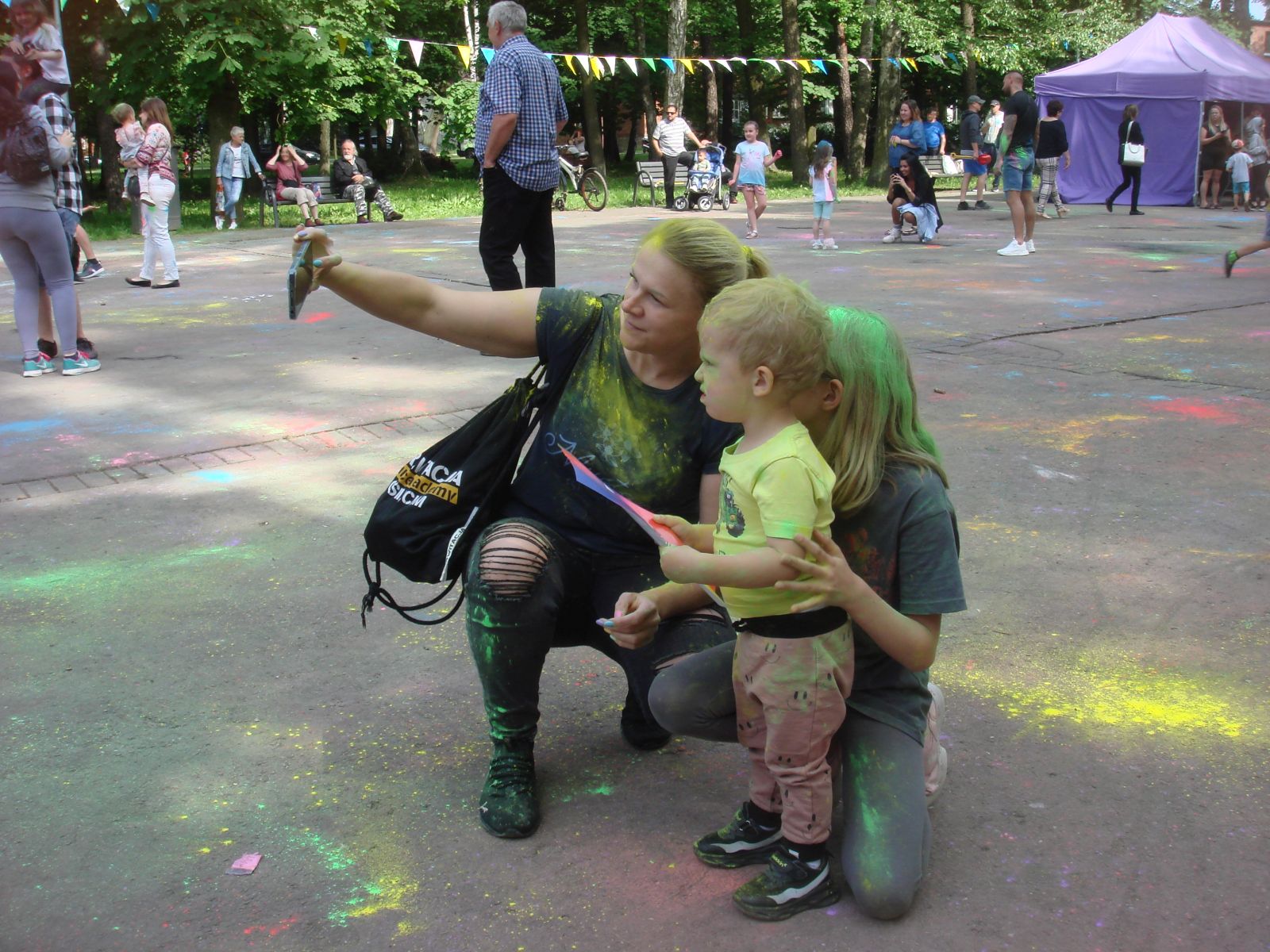 piknik-w-kregu-asia01242