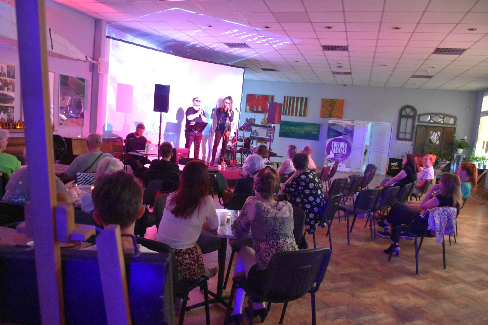 piknik-w-kregu-asia01103