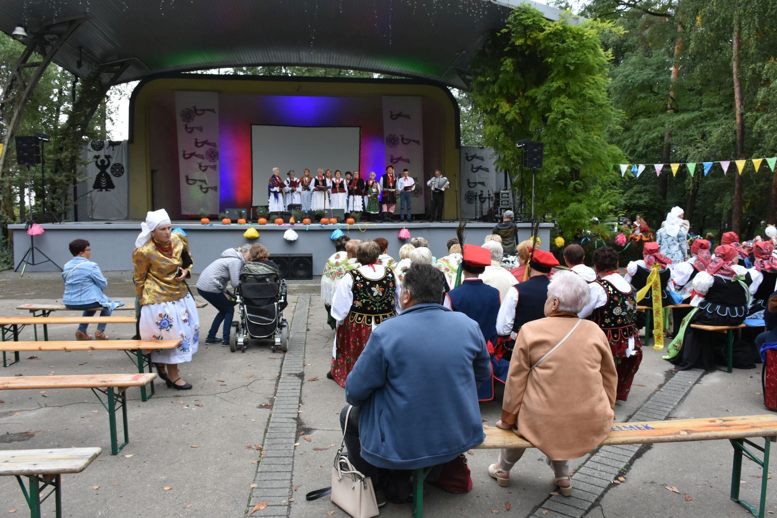 piknik-w-kregu-asia0183