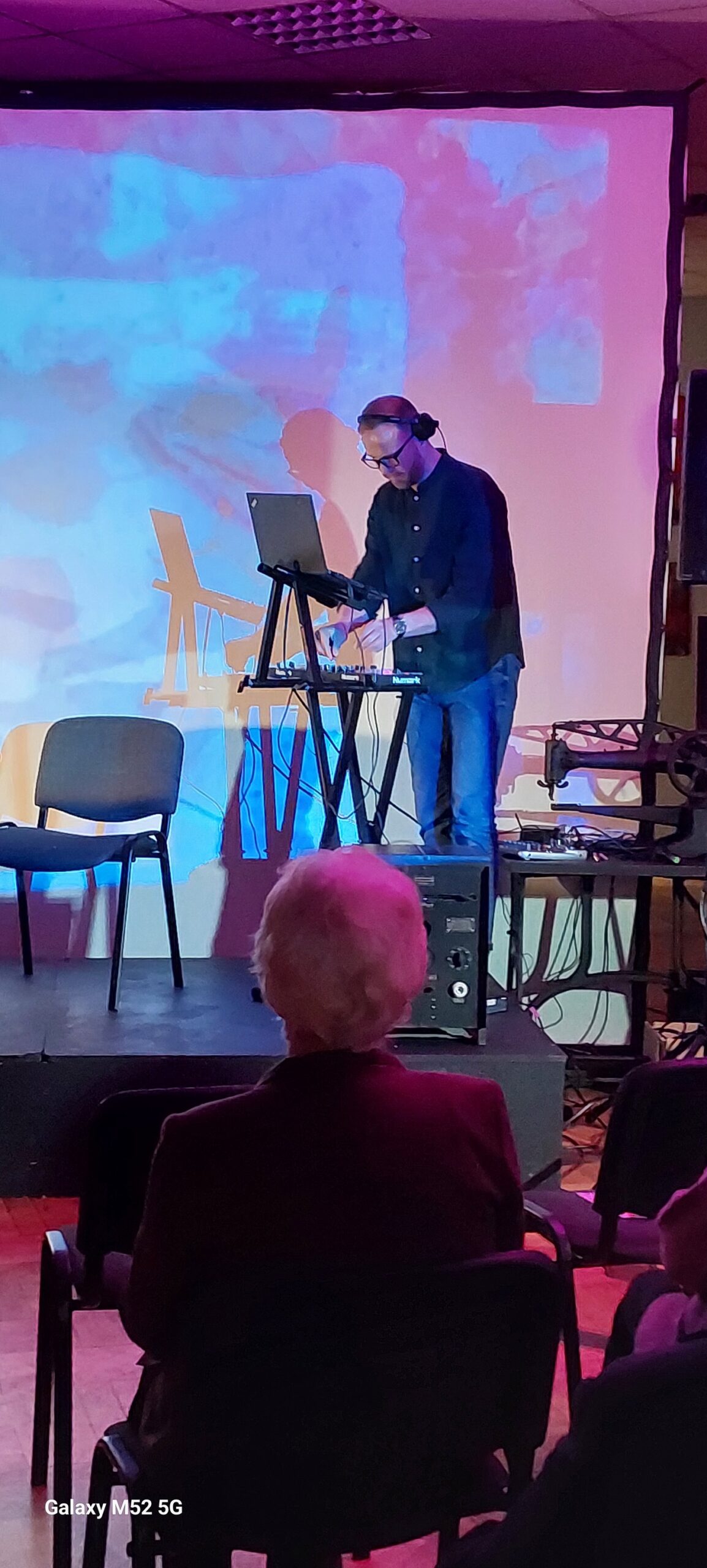 404010404_739772564852698_4411837148300846675_n