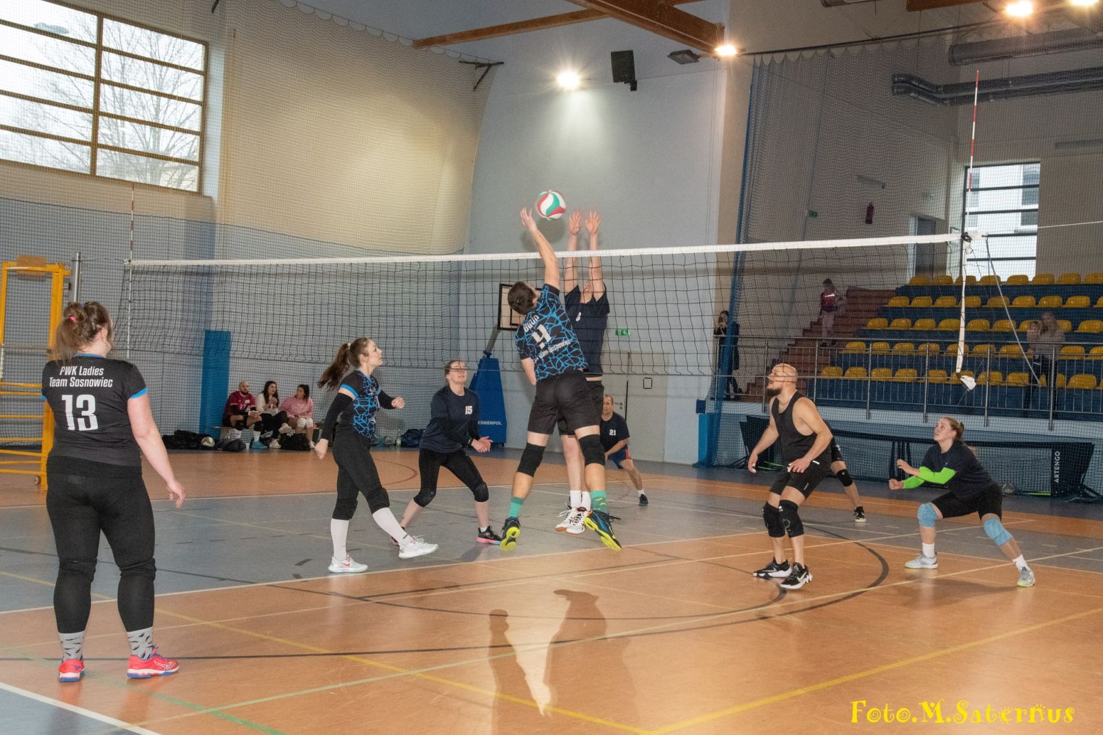 piknik-w-kregu-asia0102111