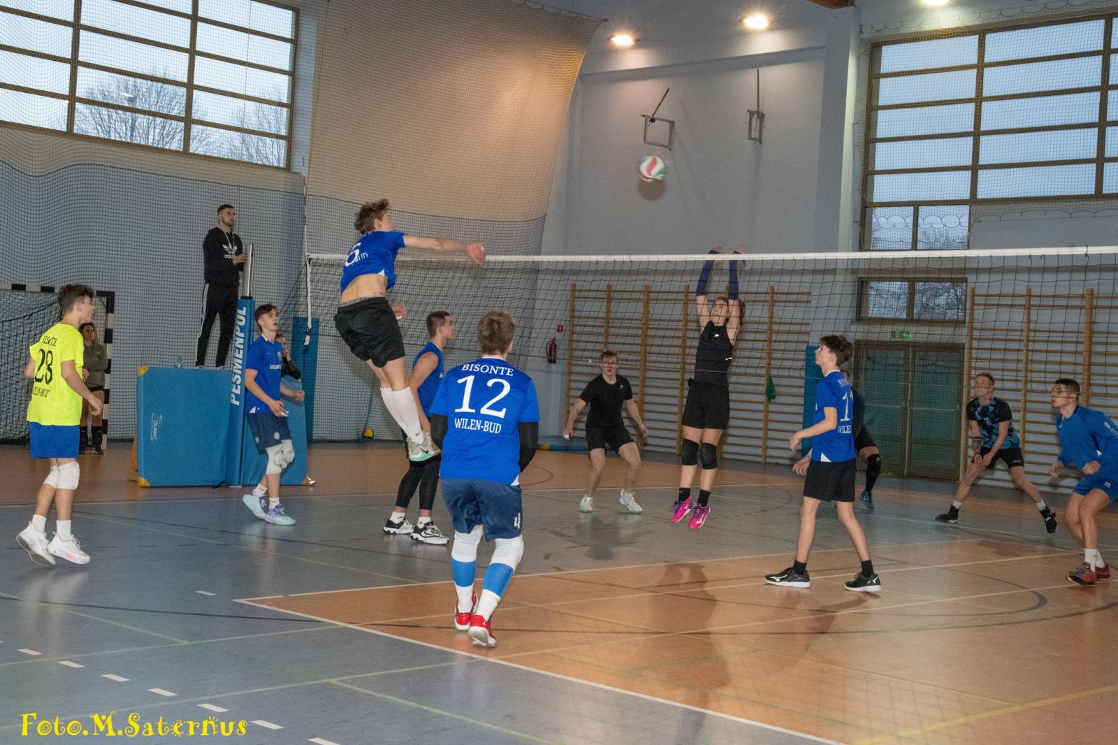 piknik-w-kregu-asia0105555