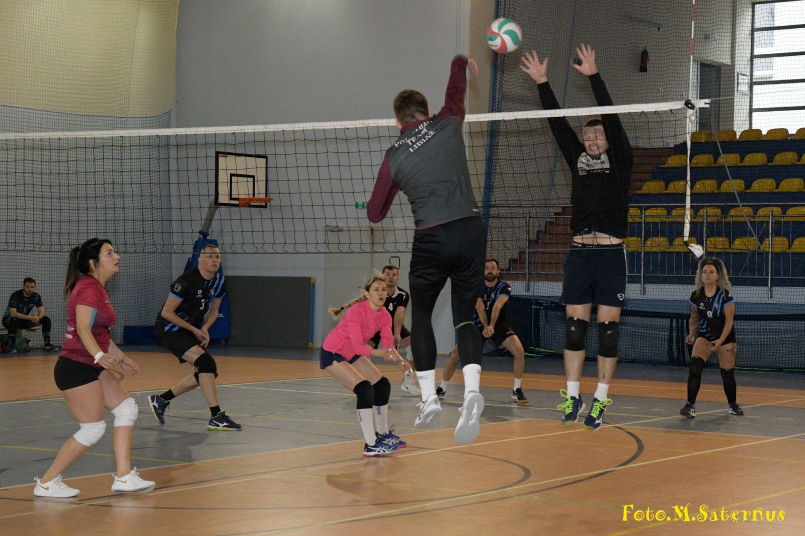 piknik-w-kregu-asia0113333