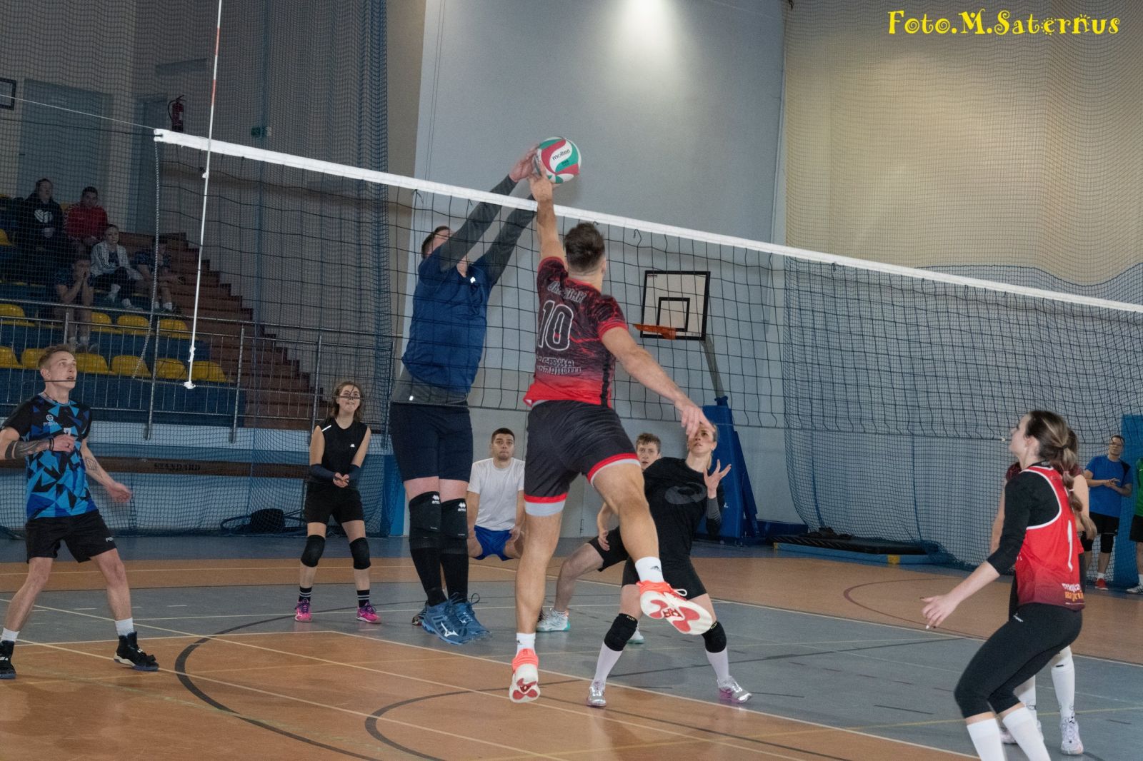 piknik-w-kregu-asia0114444