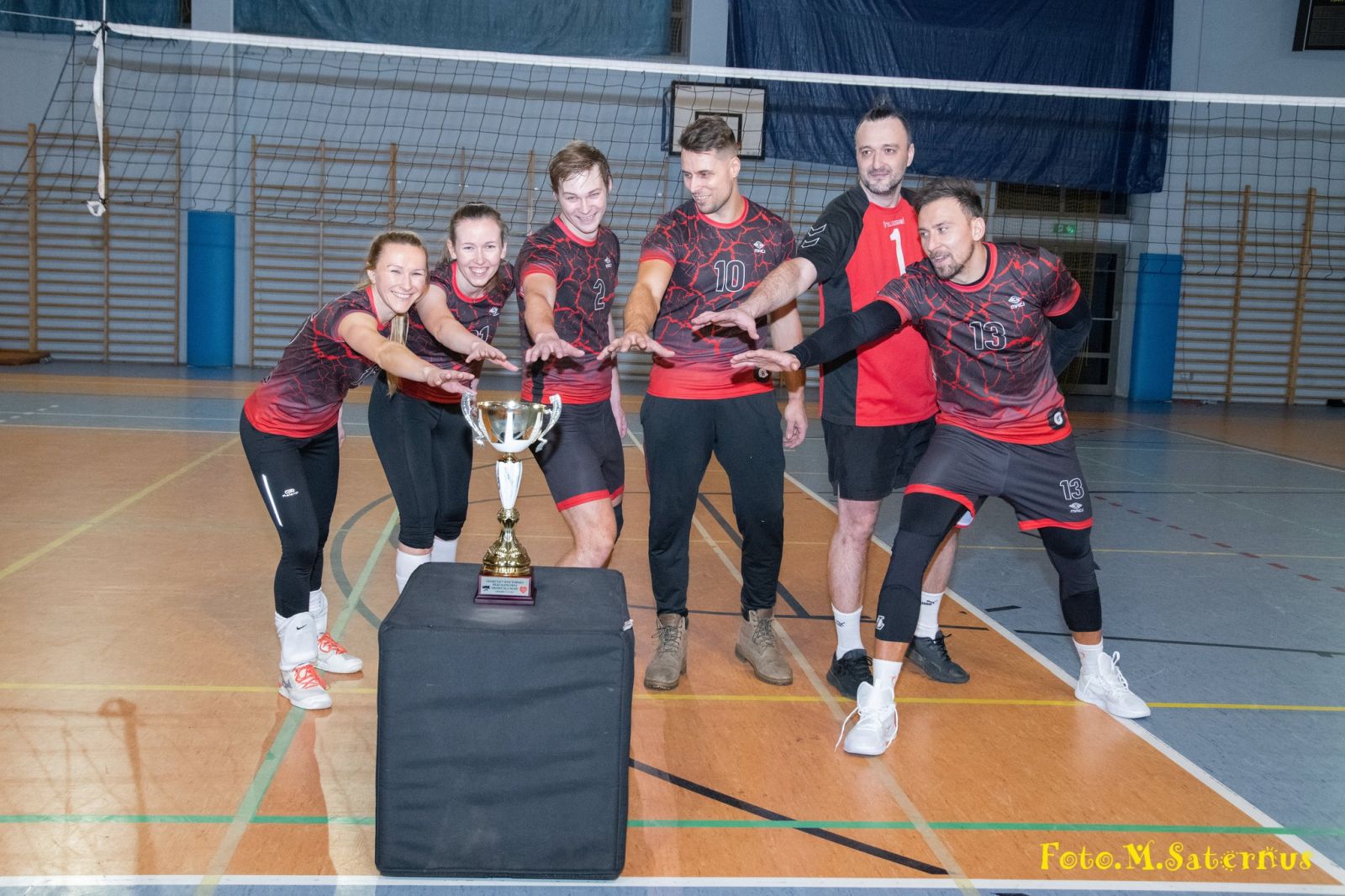 piknik-w-kregu-asia0115555