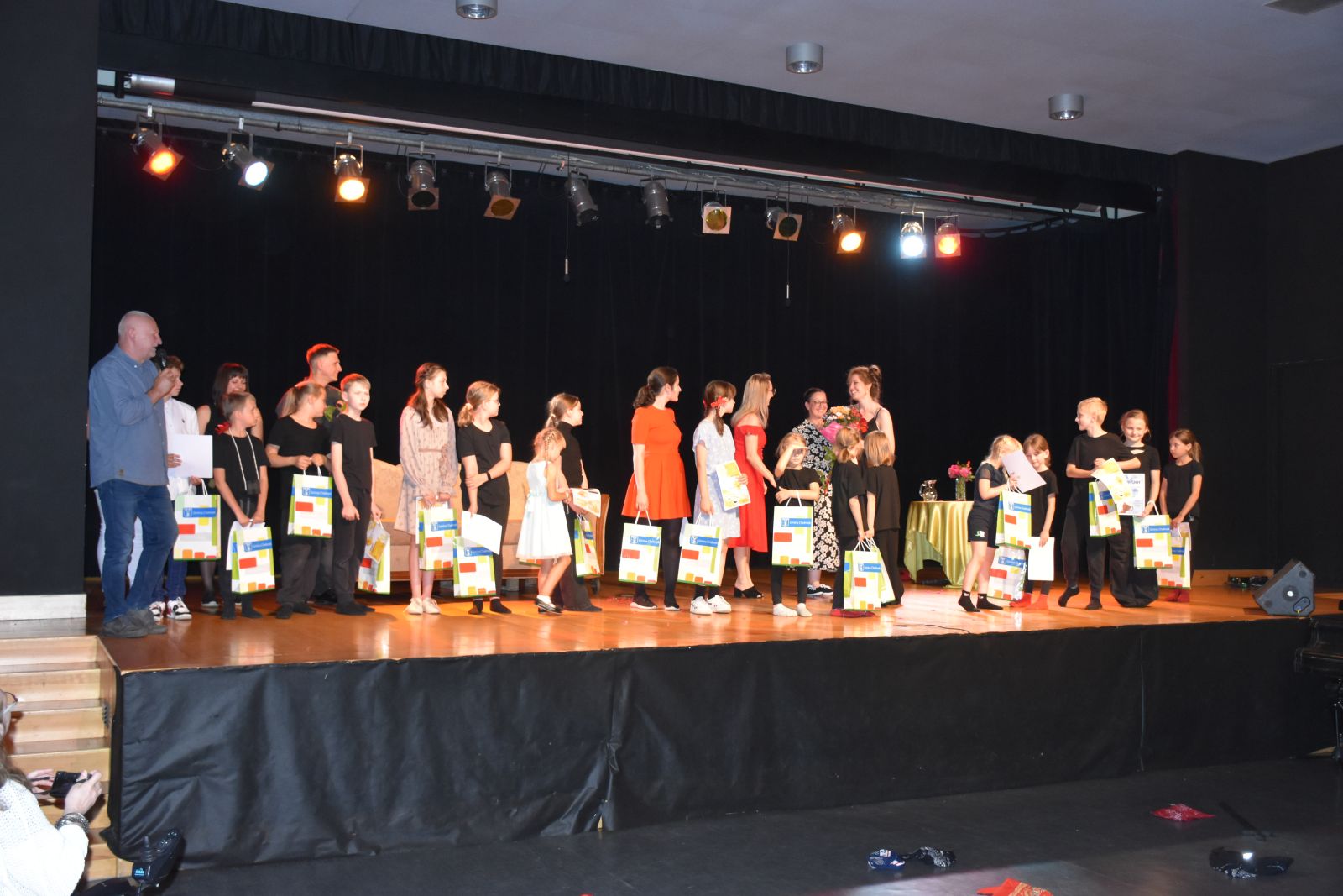 piknik-w-kregu-asia01128