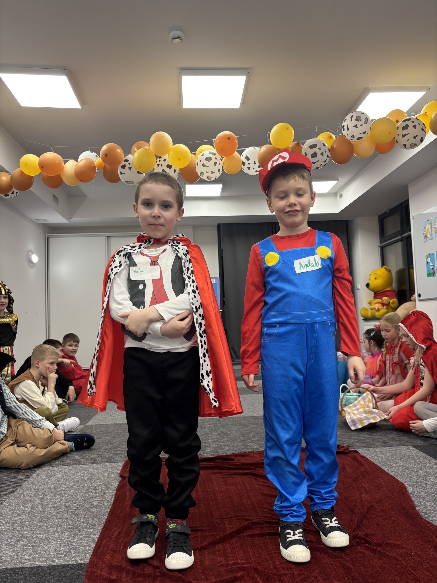 noc_z_andersenem_2025_25