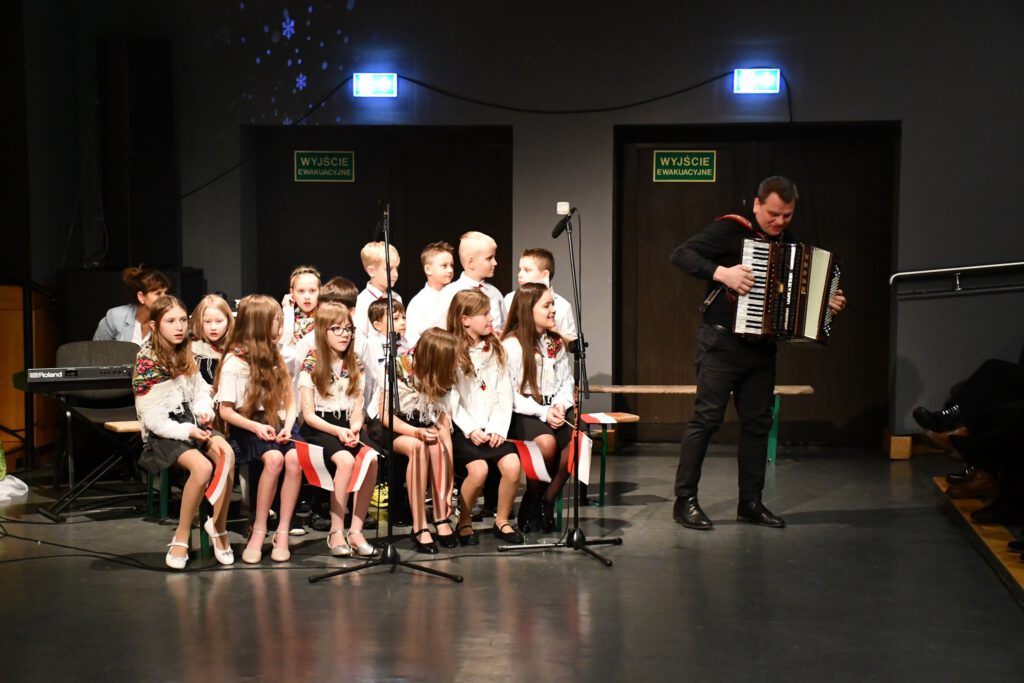 615213797 1314624680700814 8466941978610837447 n