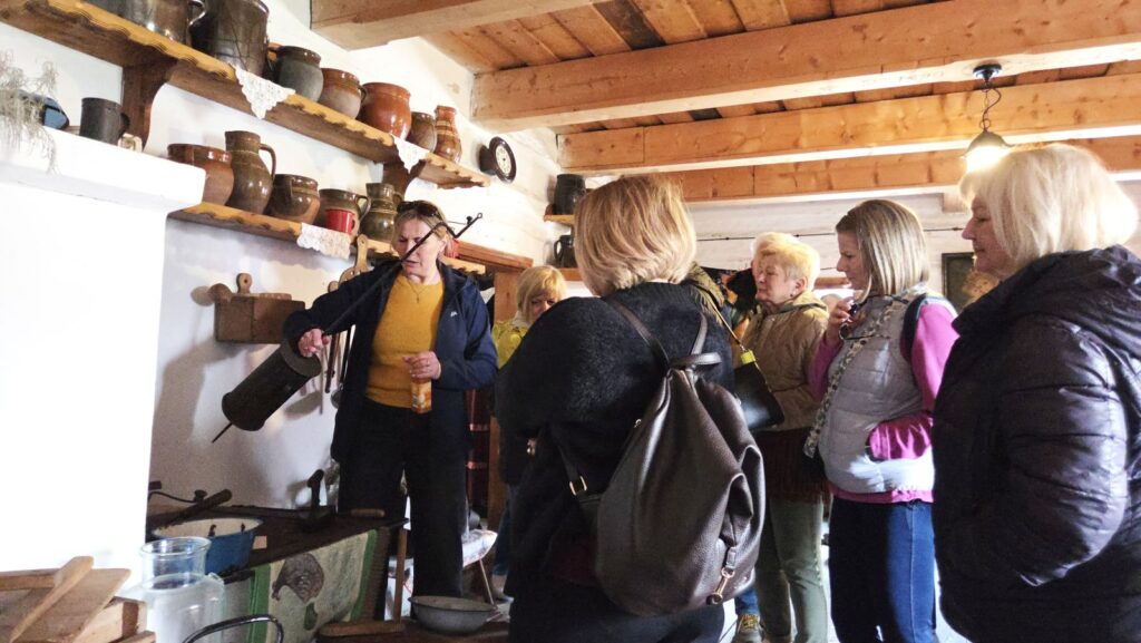 Piknik w kregu asia0106