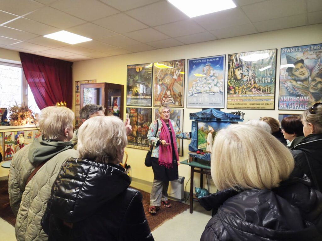 Piknik w kregu asia0121