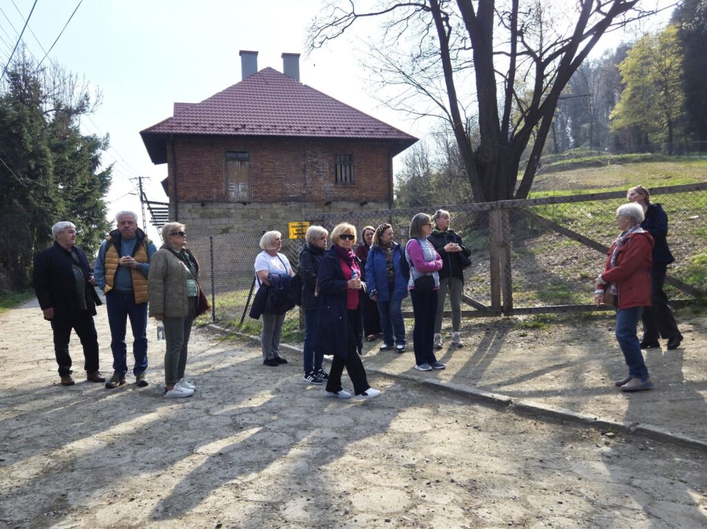 Piknik w kregu asia0135